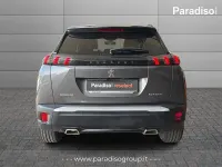 Usata Peugeot 2008 GT-line 131 CV (96 kW) 2020 Grigio SUV