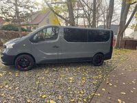 Usata Renault Trafic Expression 145 CV (106 kW) 2018 Grigio Monovolume