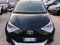 Usata Toyota Aygo 72 CV (52 kW) 2021 Nero Utilitaria