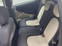 Usata Lancia Musa 90 CV (66 kW) 2004 Marrone Monovolume