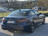 Używany Alfa Romeo Giulia Business 180 KM (132 kW) 2017 Niebieski Sedan/Limuzyna