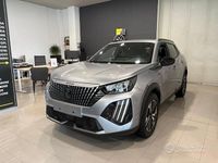 Usata Peugeot 2008 Allure 101 CV (74 kW) 2024 Grigio SUV