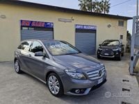 Usata Mercedes B160 Executive 90 CV (66 kW) 2014 Grigio Monovolume
