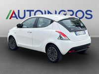 Usata Lancia Ypsilon Silver 69 CV (50 kW) 2022 Bianco Utilitaria