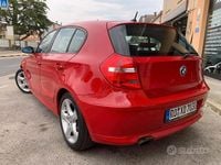 Usata BMW 116 122 CV (89 kW) 2009 Rosso Utilitaria