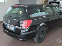 Usata Opel Astra 2007 Nero Station wagon