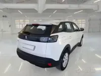Usata Peugeot 3008 S 131 CV (96 kW) 2022 Bianco SUV