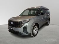 Usata Ford Tourneo Courier Titanium 125 CV (91 kW) 2025 Marrone Monovolume