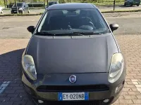 Usata Fiat Punto Young 77 CV (56 kW) 2015 Grigio Utilitaria