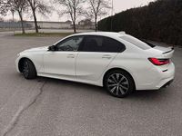 Usata BMW 318 150 CV (110 kW) 2021 Bianco Berlina