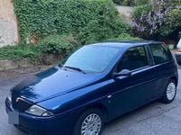 Usata Lancia Ypsilon 80 CV (58 kW) 2002 Blu Utilitaria