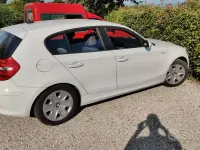 Usata BMW 118 143 CV (105 kW) 2009 Bianco Utilitaria