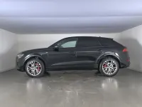 Usata Audi Q8 Sport 286 CV (210 kW) 2023 Nero mythos metallizzato SUV