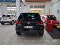 Usata VW Touareg Exclusive 174 CV (127 kW) 2008 Nero SUV