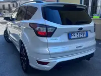 Usata Ford Kuga ST-Line 179 CV (131 kW) 2018 Bianco SUV