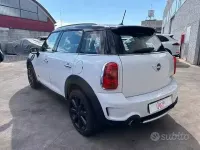 Usata Mini Cooper S Countryman 184 CV (135 kW) 2010 Bianco SUV
