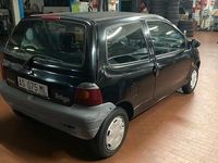 Usata Renault Twingo 58 CV (42 kW) 1997 Nero Utilitaria