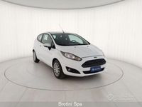 Usata Ford Fiesta Business Edition 75 CV (55 kW) 2015 Bianco Utilitaria