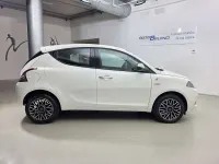 Usata Lancia Ypsilon S 69 CV (50 kW) 2022 Bianco Utilitaria