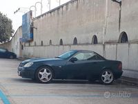 Usata Mercedes SLK230 193 CV (141 kW) 1999 Verde Cabrio