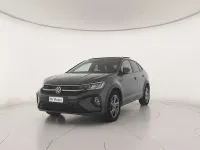 Usata VW Taigo R-line 110 CV (80 kW) 2022 Smoky grey metallizzato SUV