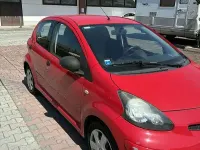 Usata Toyota Aygo Sol 68 CV (50 kW) 2009 Rosso Utilitaria