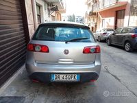 Begagnad Fiat Croma 120 HK (88 kW) 2008 Grå Kombi