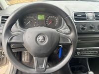 Usata Skoda Fabia 86 CV (63 kW) 2014 Gray Berlina