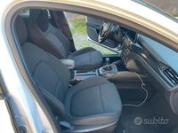 Usata Ford Focus ST-Line 125 CV (91 kW) 2019 Bianco Berlina