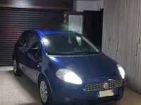 Usata Fiat Grande Punto 90 CV (66 kW) 2005 Bluazzurro Utilitaria