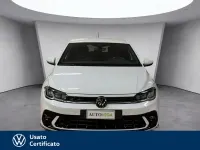 Usata VW Polo R-line 95 CV (69 kW) 2023 Bianco pastello Utilitaria