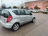 Usata Mercedes A180 Elegance 81 CV (59 kW) 2006 Argento Berlina