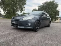 Usata Ford Focus Individual 116 CV (85 kW) 2014 Grigio Station wagon