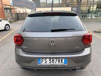 Usata VW Polo Comfortline 95 CV (69 kW) 2018 Grigio Utilitaria