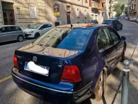 Usata VW Bora 105 CV (77 kW) 2001 Blu Berlina