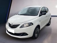 Usata Lancia Ypsilon Gold 70 CV (51 kW) 2021 Bianco Utilitaria