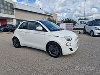 Usata Fiat 500e Icon 85 kW (116 CV) 2022 Bianco Cabrio