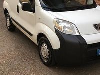 Usata Peugeot Bipper 70 CV (51 kW) 2010 Bianco Monovolume