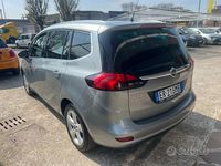 Usata Opel Zafira Tourer Cosmo 131 CV (96 kW) 2012 Grigio Monovolume