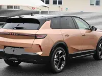 Nuova Opel Grandland Electric 156 kW (213 CV) 2026 Bronzo SUV