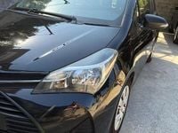 Usata Toyota Yaris Cool 69 CV (50 kW) 2017 Nero