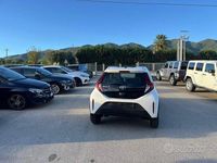 Ny Toyota Aygo X Active 72 HK (52 kW) 2025 Hvid SUV