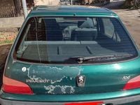Usata Peugeot 106 1998 Utilitaria