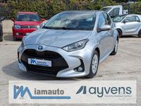 Begagnad Toyota Yaris Hybrid Business Edition 92 HK (67 kW) 2022 Grå Sedan