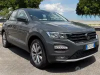 Usata VW T-Roc Style 115 CV (84 kW) 2021 Grigio SUV