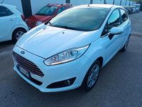 Usata Ford Fiesta Titanium 81 CV (59 kW) 2016 Bianco Berlina
