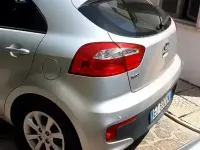 Käytetty Kia Rio 85 HP (62 kW) 2015 Harmaa Sedan