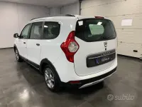 Usata Dacia Lodgy Stepway 101 CV (74 kW) 2018 Bianco Monovolume