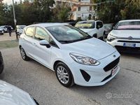 Usata Ford Fiesta 86 CV (63 kW) 2019 Bianco Berlina