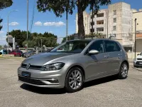 Używany VW Golf VII Executive 116 KM (85 kW) 2018 Szary Sedan/Limuzyna